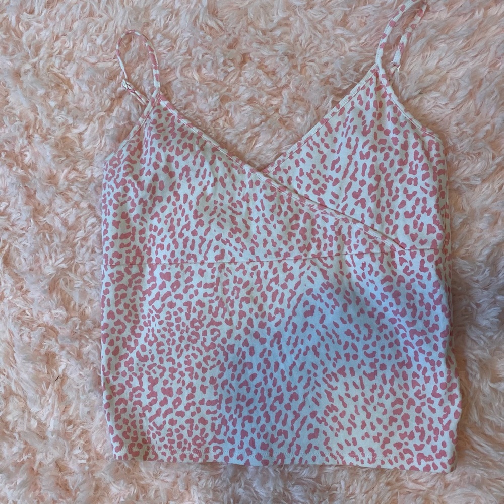 Cute pink cheetah crop top tank